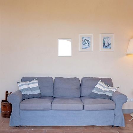 Il Borgo Delle Ville Palaia Exterior foto