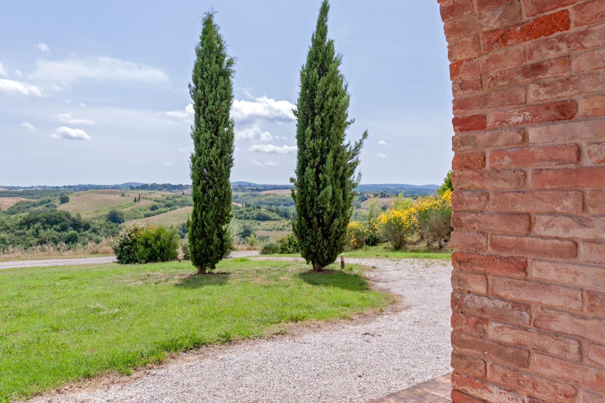 Il Borgo Delle Ville Palaia Exterior foto